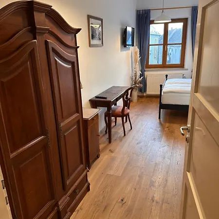 Zur Post Värdshus *
