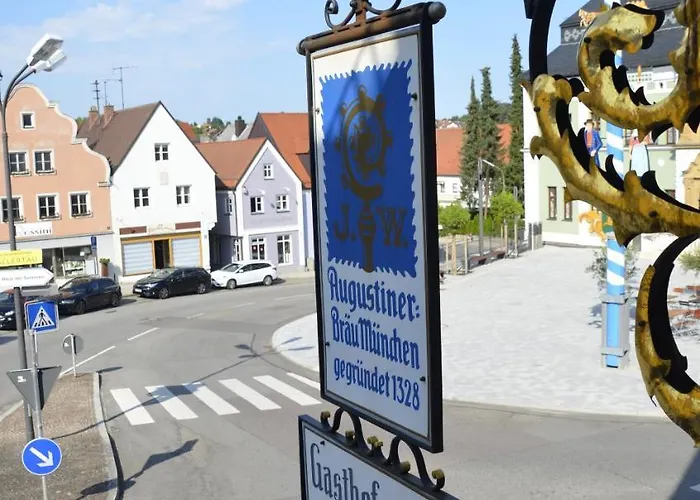 Zur Post Penzion *